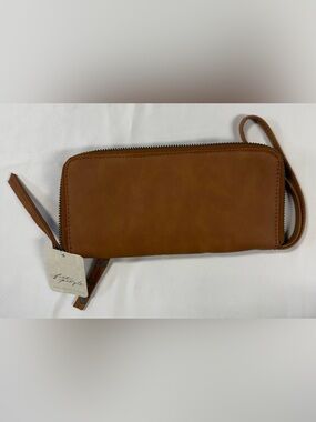 Free People Distressed Vegan Leather Zip Wallet Wristlet NWT Brown
